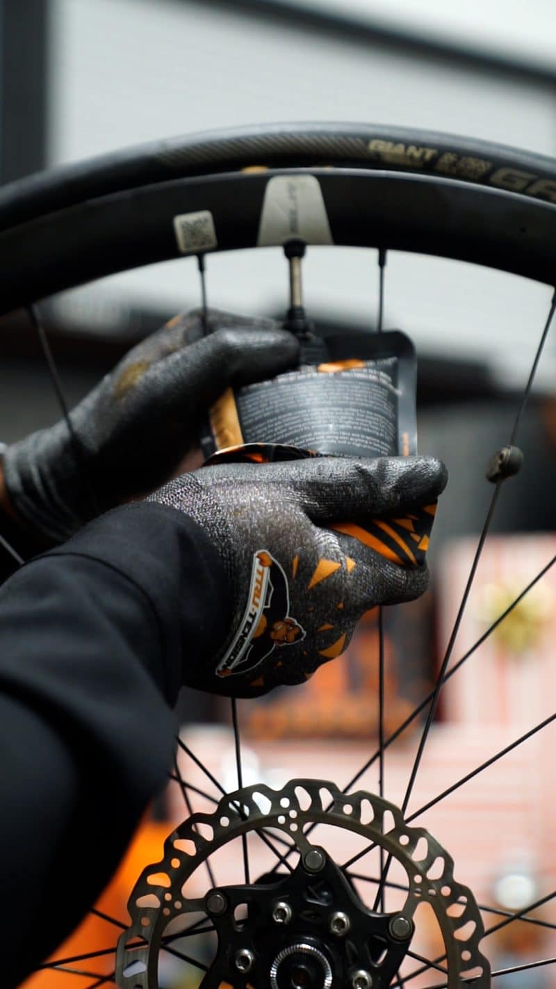 140ml Cycle Tubeless Tyre Sealant - Image 3